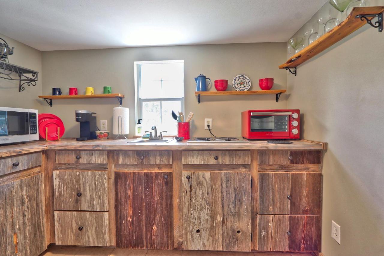 Sunflower Ridge Bungalow Wimberley Buitenkant foto