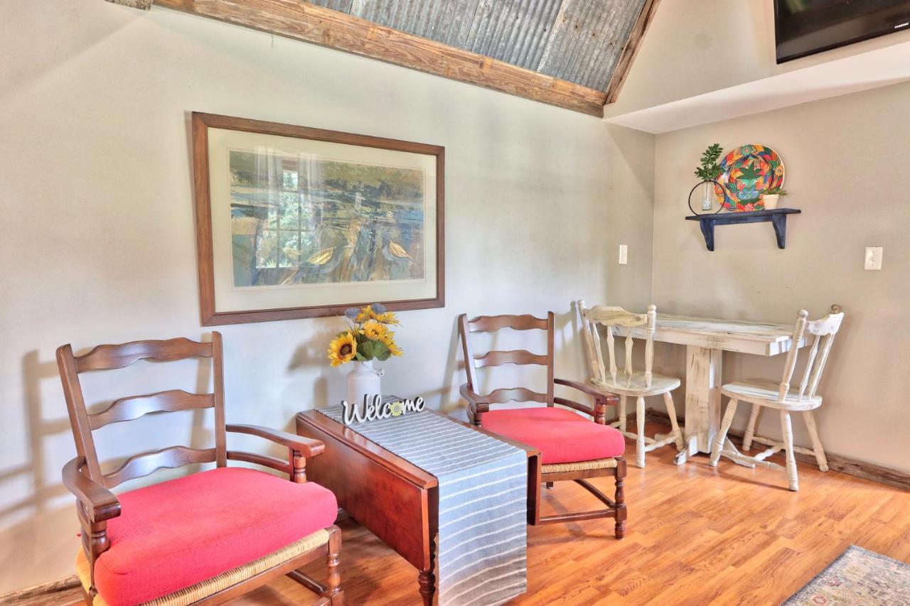 Sunflower Ridge Bungalow Wimberley Buitenkant foto